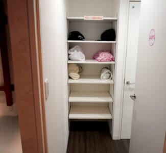 グローブ置き場